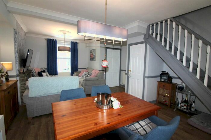 3 Bedroom Terraced House For Sale In Hill Street, Newbridge, Newport, NP11