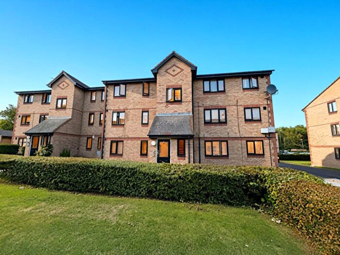 1 Bedroom Flat To Rent In Chestnut Road, Vange, Basildon, SS16