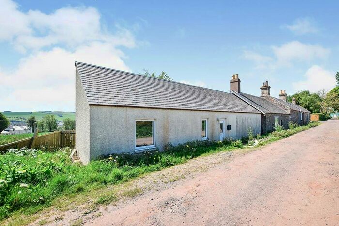 3 Bedroom House To Rent In Middlefield Cottage Hawklaw, Cupar, Fife, KY15