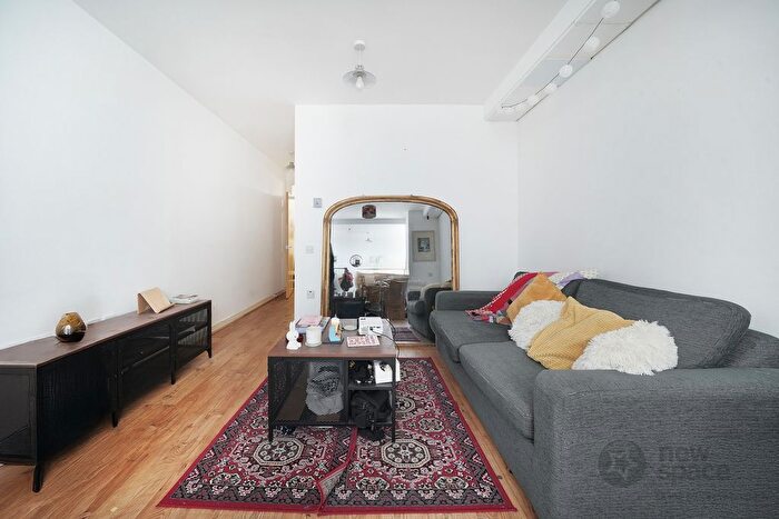 Studio To Rent In Mocha Court, Taylor Place, Bow, E3
