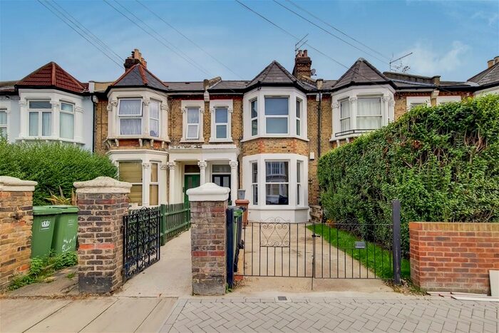 2 Bedroom Flat To Rent In Hurstbourne Road, Forest Hill, London, SE23