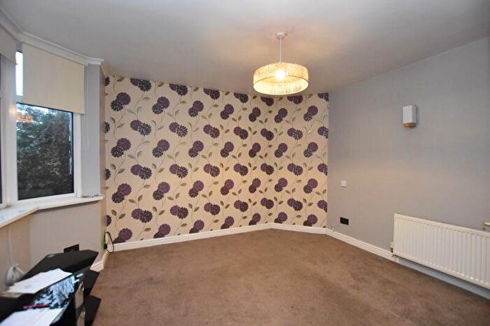 3 Bedroom House To Rent In Perry Road, Nottingham, NG5