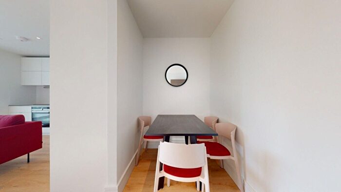 3 Bedroom Flat To Rent In Olympic Way, Wembley, HA9