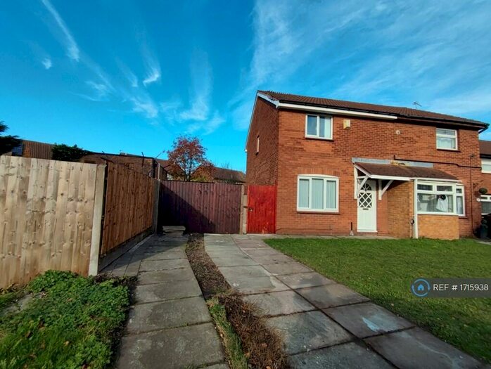 3 Bedroom Semi-Detached House To Rent In Blaydon Close, Liverpool, L30