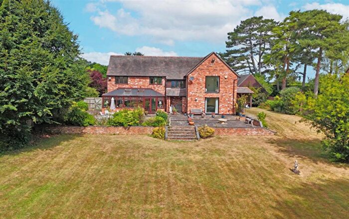 6 Bedroom Detached House For Sale In Long Crendon, Buckinghamshire, HP18