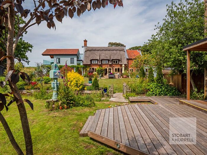 4 Bedroom Detached House For Sale In Honeysuckle Cottage, South Walsham Road, Panxworth, Norfolk, NR13