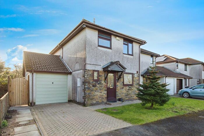 3 Bedroom Semi-Detached House For Sale In Mayfield Drive, Roche, St. Austell, Cornwall, PL26