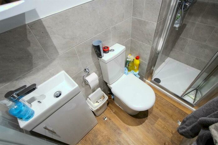 5 Bedroom House To Rent In Hubert Road, Birmingham, B29