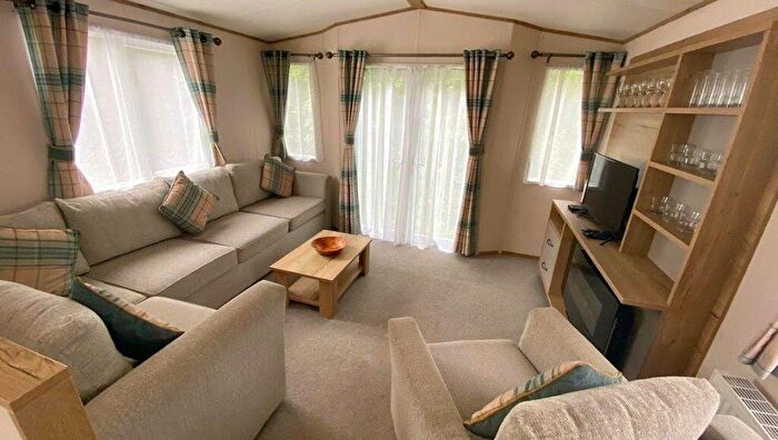 2 Bedroom Park Home For Sale In Pentire Coastal Holiday Park, EX23