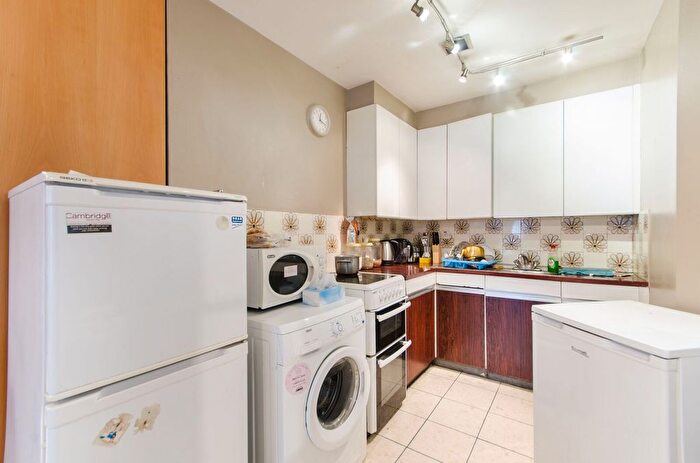 Studio To Rent In Cromwell Road, Kensington, London, SW5
