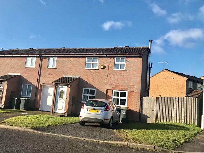 2 Bedroom Property To Rent In Shelley Close, Nuthall, Nottingham, NG16