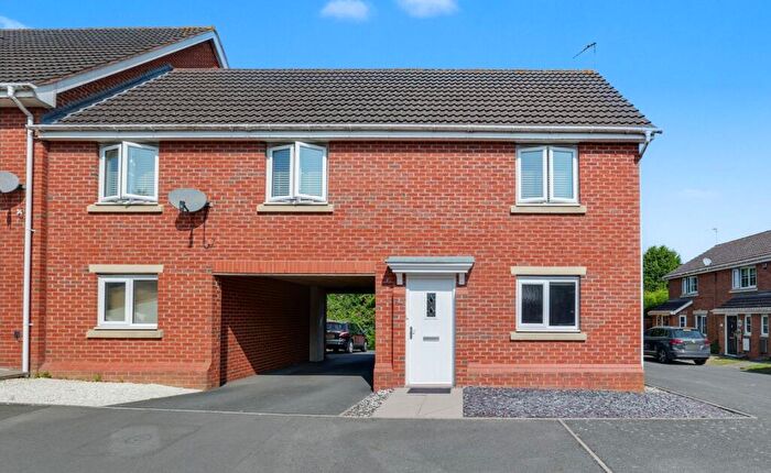 2 Bedroom Coach House For Sale In Brick Kiln Way, Bedworth, CV12