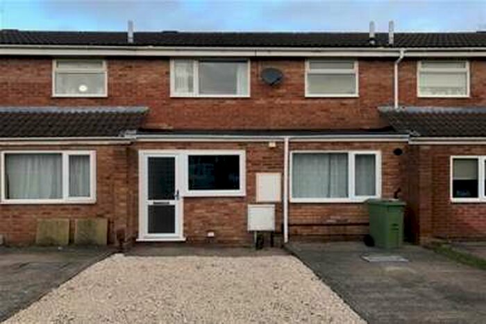 3 Bedroom House To Rent In Marsh Gardens, Cheltenham, GL51