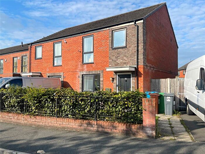 3 Bedroom Semi-Detached House For Sale In Landos Road, Manchester, Lancashire, M40