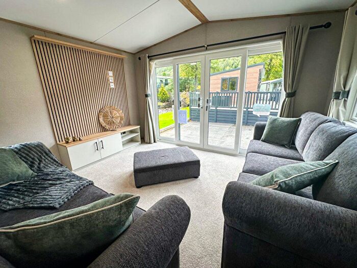 2 Bedroom Park Home For Sale In Drimsynie Holiday Village, PA24