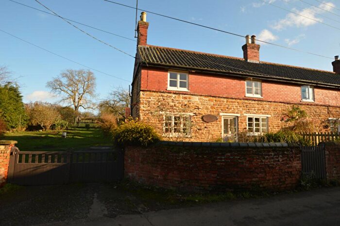 2 Bedroom Cottage To Rent In Main Street, Knipton, NG32