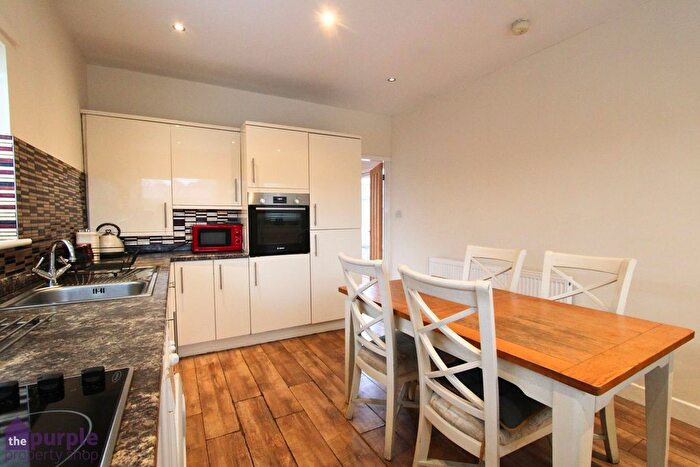 2 Bedroom Detached Bungalow For Sale In Staveley Avenue, Bolton, BL1