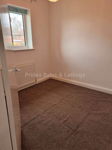 2 Bedroom End Of Terrace House To Rent In Tower Crescent, Lincoln, LN2