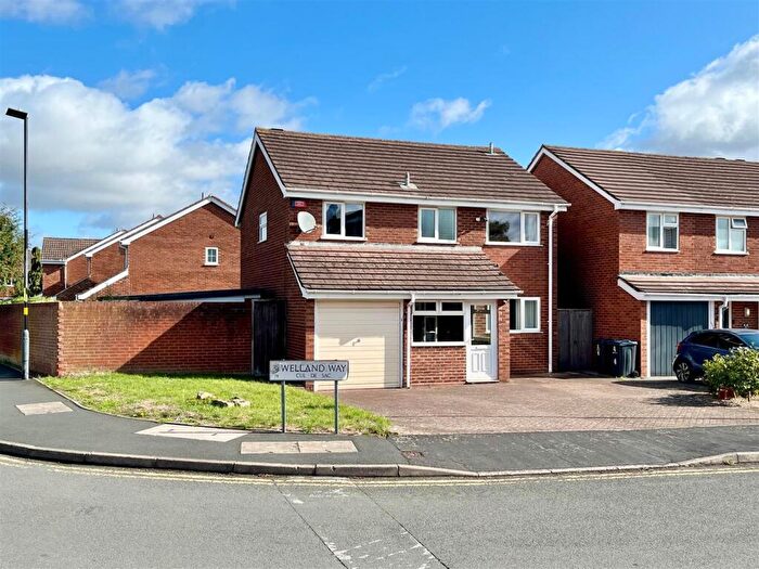 4 Bedroom Detached House For Sale In Welland Way, Sutton Coldfield, B76