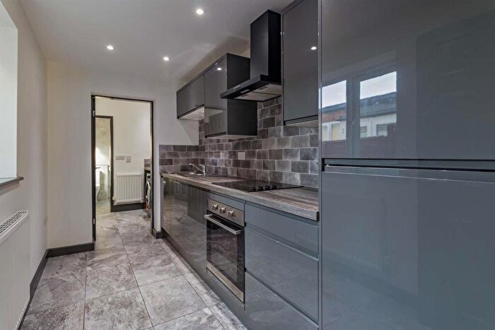 2 Bedroom Terraced House For Sale In Bentley Road, Doncaster, DN5