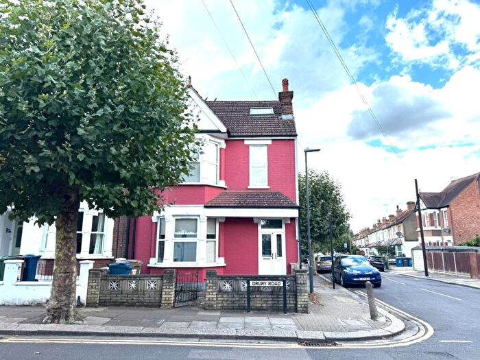 4 Bedroom End Of Terrace House For Sale In Drury Road, Harrow, HA1