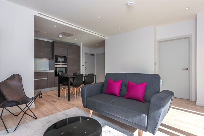 1 Bedroom Flat To Rent In Camley Street, Islington, London, N1C