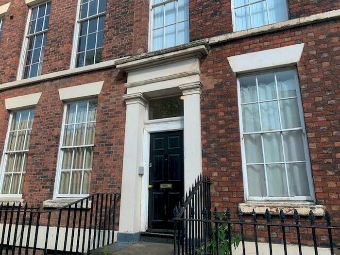 1 Bedroom Apartment To Rent In Catharine Street, L8