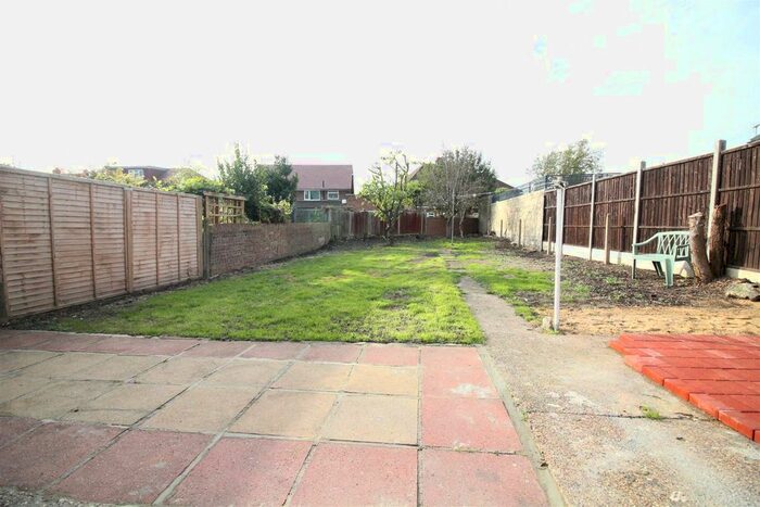 4 Bedroom Semi-Detached House To Rent In Armytage Road, Heston, Hounslow, TW5