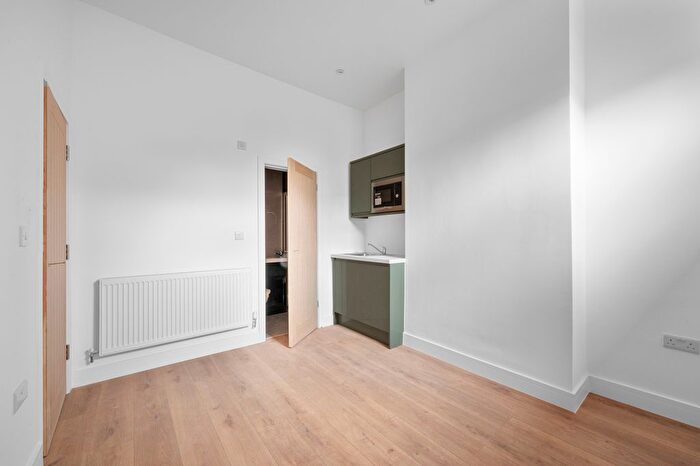 Studio To Rent In Coombe Lane, London, SW20