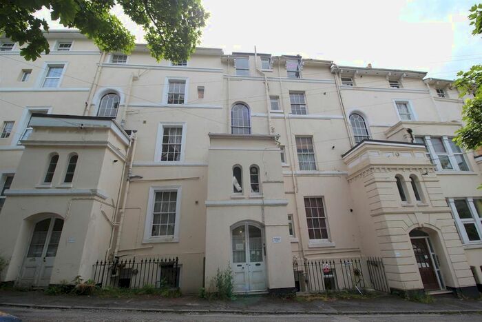 1 Bedroom Flat To Rent In Barnpark Terrace, Teignmouth, TQ14