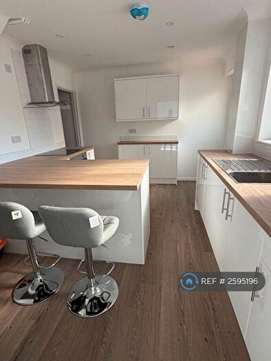 4 Bedroom Terraced House To Rent In Northfields, Norwich, NR4
