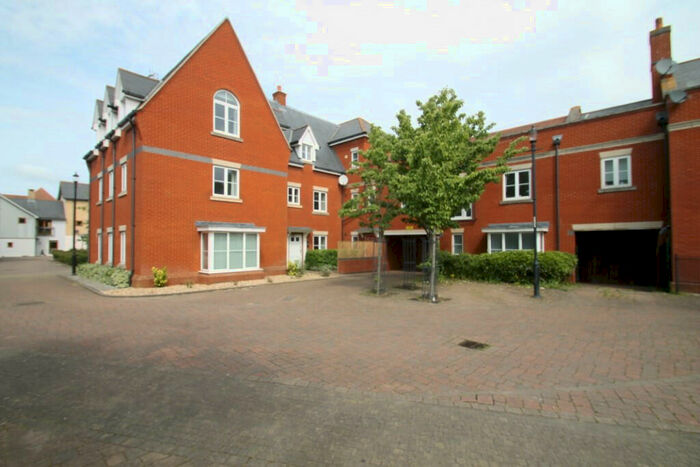 2 Bedroom Flat To Rent In Sloeberry Road, Ipswich, Suffolk, IP3
