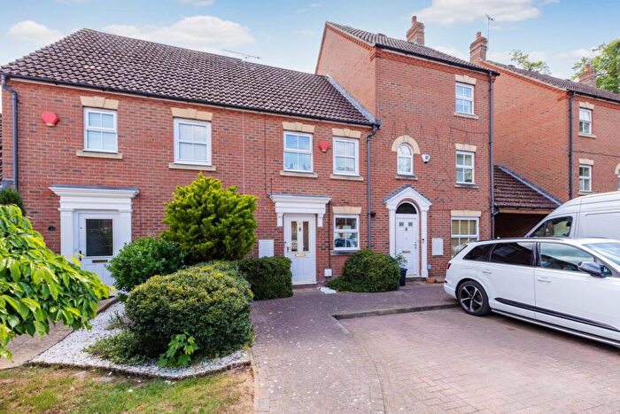 2 Bedroom Terraced House For Sale In Owen Close, Langley, SL3
