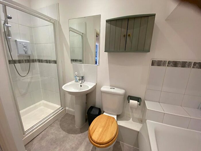 1 Bedroom Flat To Rent In Radford Road, Leamington Spa, CV31