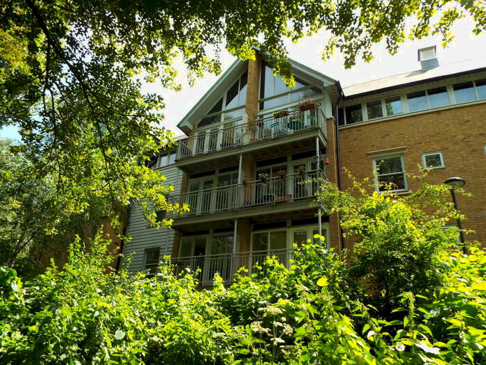 2 Bedroom Apartment To Rent In Bingley Court, Canterbury, CT1