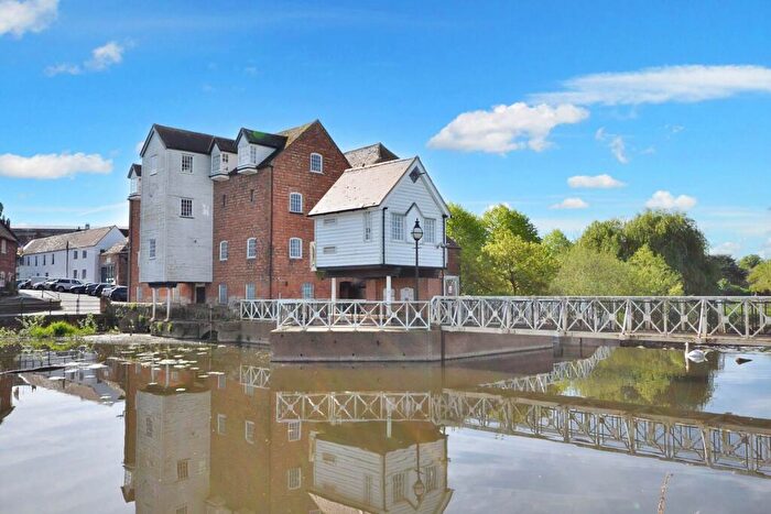 3 Bedroom Apartment For Sale In Mill Street, Tewkesbury, Gloucestershire, GL20
