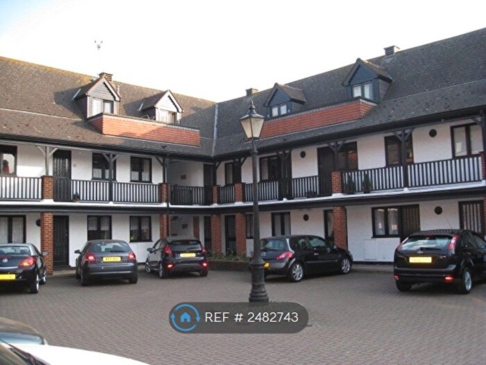 1 Bedroom Flat To Rent In Whitehorse Street, Baldock, SG7