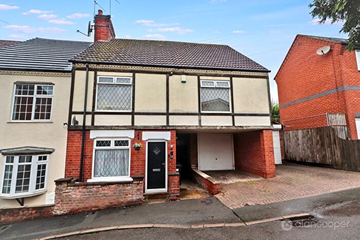 4 Bedroom End Terrace House For Sale In Chancery Lane, Chapel End, Nuneaton, CV10