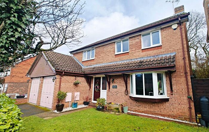 4 Bedroom Detached House For Sale In Liphook, Hampshire, GU30