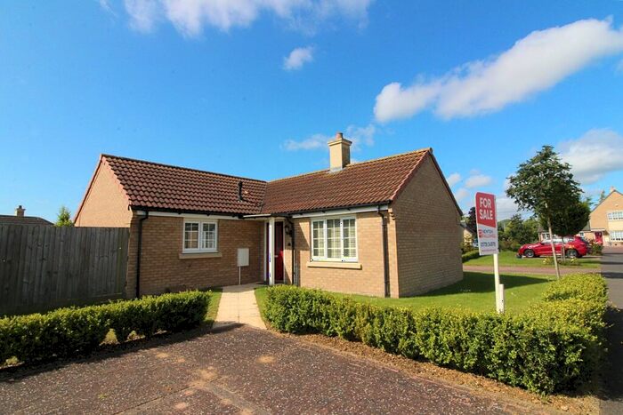 2 Bedroom Bungalow For Sale In Mayfield Gardens, Baston, PE6