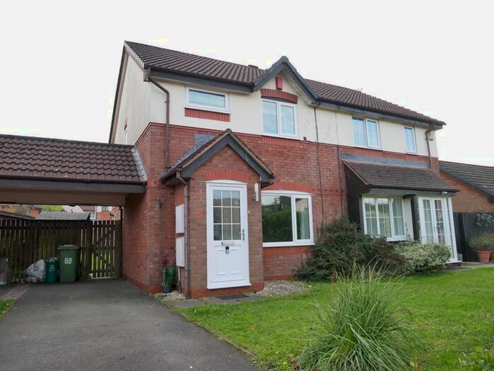 3 Bedroom Semi-Detached House To Rent In Llwyn Onn, Tyla Garw, Pontyclun, CF72