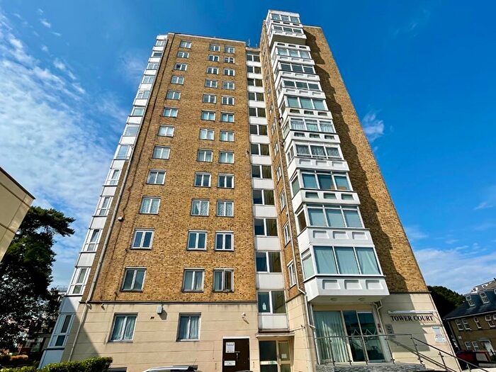 2 Bedroom Apartment To Rent In Tower Court, West Cliff Road, Bournemouth, Dorset, BH2
