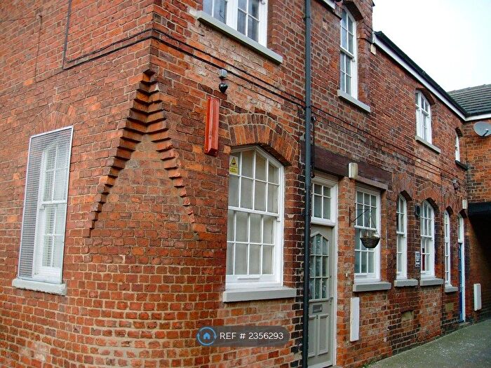 4 Bedroom Terraced House To Rent In The Stables, York, YO10