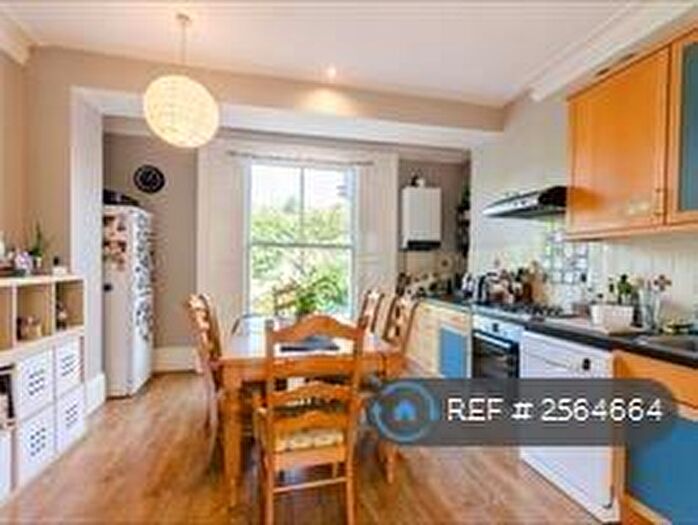 7 Bedroom Terraced House To Rent In Islington, London, N19