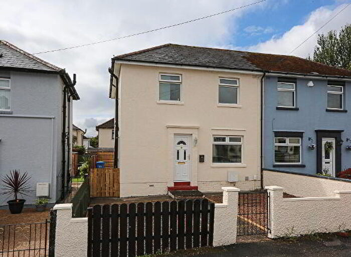 3 Bedroom Semi-Detached House For Sale In Graymount Grove, Newtownabbey, BT36