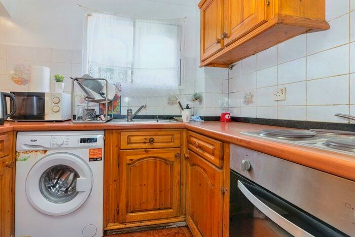 1 Bedroom Flat For Sale In Flat, Brunel House, Harrow Road, London, NW10