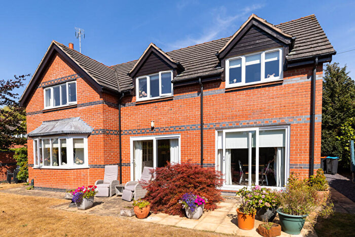 4 Bedroom Detached House For Sale In The Laurels, Chester, CH3