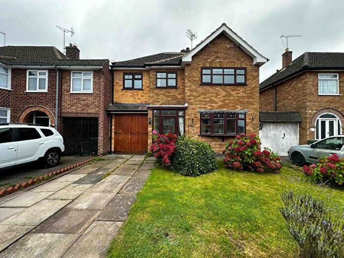 4 Bedroom House To Rent In Ruskington Drive, Wigston, Leicester, LE18