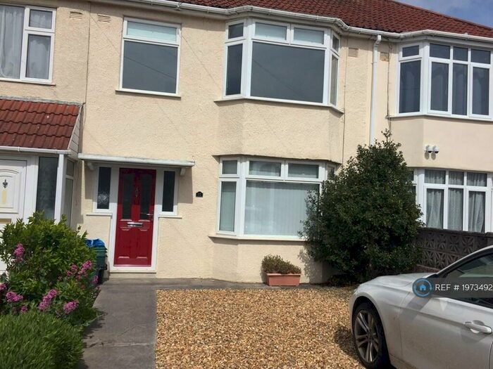 4 Bedroom Terraced House To Rent In Greenfield Road, Bristol, BS10