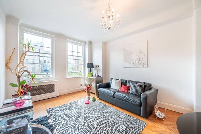 1 Bedroom Flat For Sale In Queensway, Bayswater, London, W2